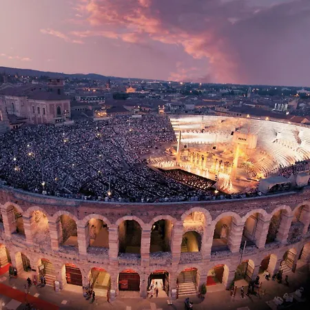 Al Centro 佩斯坎蒂那