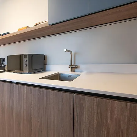 Al Centro * 佩斯坎蒂那